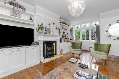 4BlandfordRoad-20.jpg