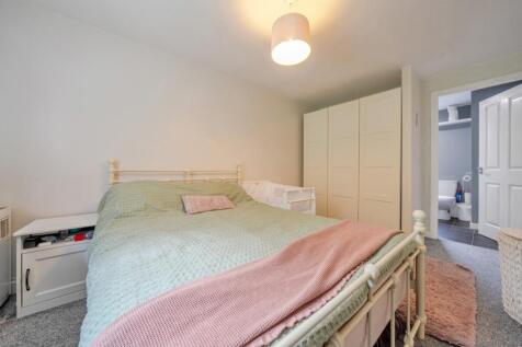 1325717-18-687624ab2be6f