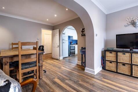 15 Upper Swaines (31).jpg