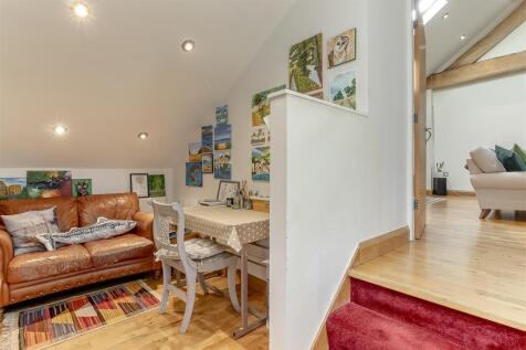 Landing and Study - A.jpg