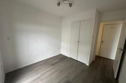 WhatsApp Image 2025-10-15 at 11.31.41 (3).jpeg