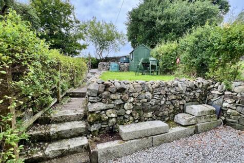 Lylach Cottage,  Balmaclellan - Williamson and Hen