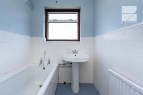 9 Brookhouse Gardens_0037.jpg