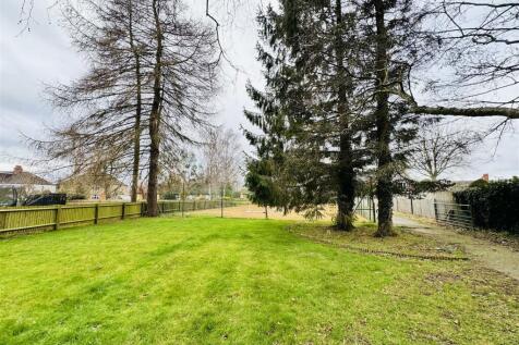 Building Plots, 13 Hartwell Road