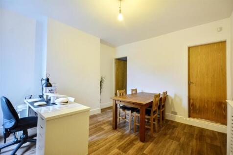 Dining Room_1.jpeg