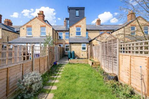 63 Balmoral Road_Externals-12.jpg