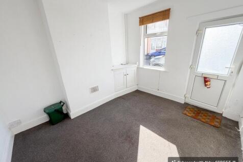 Front Sitting Room