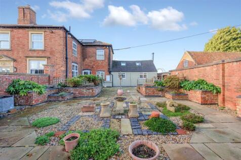 Glebe House, Nuneaton