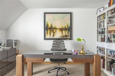 Bedroom/Study