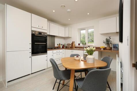 12 Oxleigh Way 1.JPG