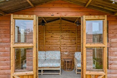 129 Hilston Avenue-01.jpg
