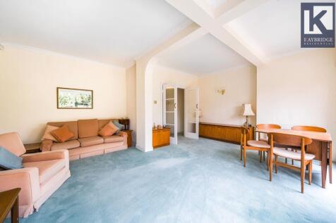 Firswood Avenue, Epsom