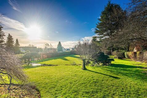 6 bed, 3 bath Detached in Sheffield - Photo 33