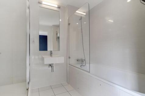 9_Master_Ensuite_5