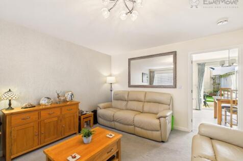 EWEMOVE SOUTH MOLTON - LOUNGE