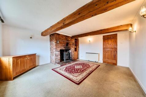 Living Room.jpg
