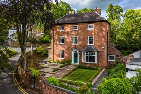 The Green House-drone-1.jpg