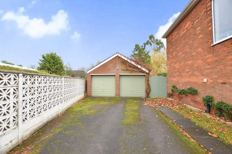 DOUBLE BRICK GARAGE