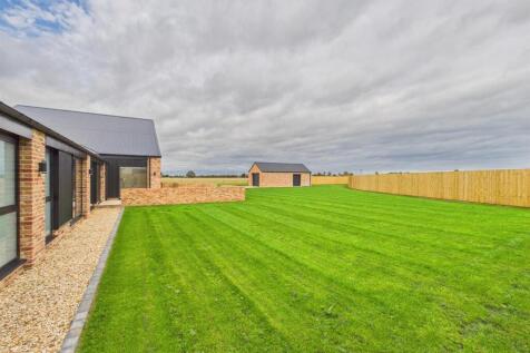 Thorpes Barn Photos (36).jpg