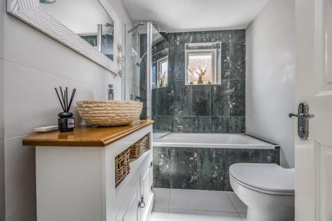 20 Milebush Road, Southsea-Small-PorticoMarketing-