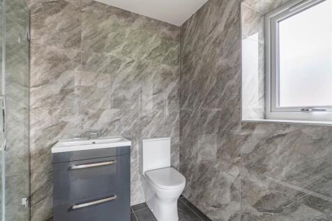 Master Bedroom Ensuite