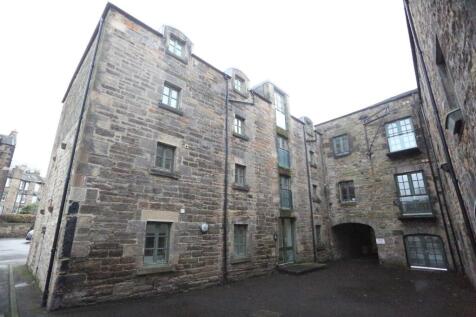 Stylish two-bedroom apartment located in the highly desirable Shore area of Leith.