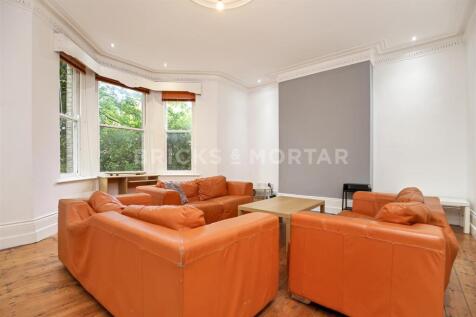 9 Bedroom Terraced in NE6 5JT