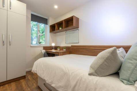 Jesmond View Block B Flat 5 bedroom 1