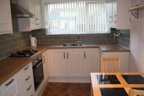 elgin drive kitchen 2.JPG