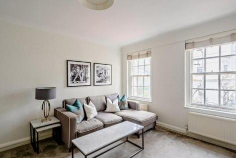 This spacious first floor, two double bedrooms (820 sq ft) apartment, located in the heart of Chelsea, is now available to rent. The apartment comprises of two double bedrooms and a good sized recepti