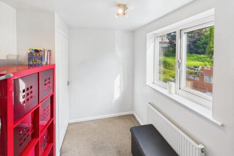 CAM04233G0-PR0021-STILL042