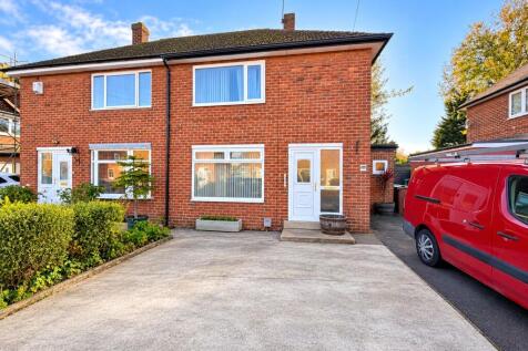 2 Bedroom Semi-Detached in WF10 2AS