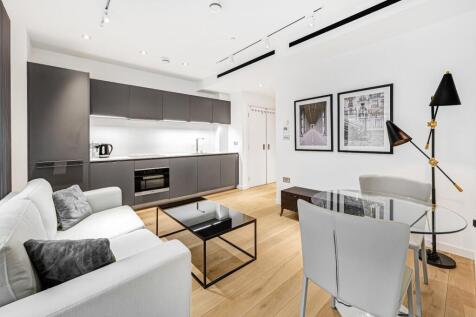 Lounge / Kitchen