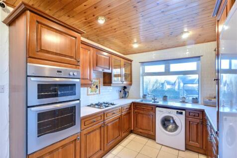 Kitchen_4.jpeg