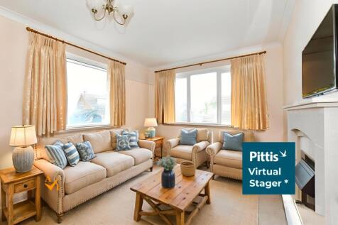 Lounge/Dining Room (Farmhouse Style)