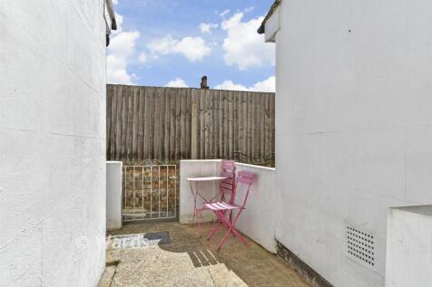 Patio / Decking