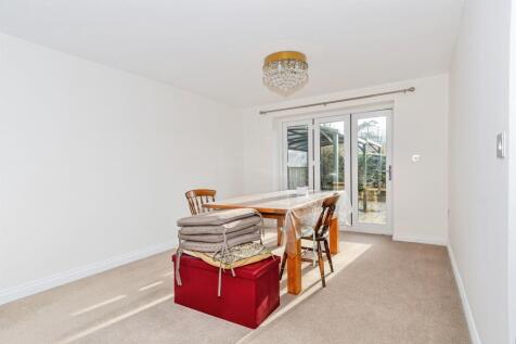 Open Plan Lounge/ Dining Room