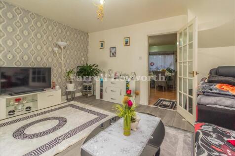 Lounge image 2