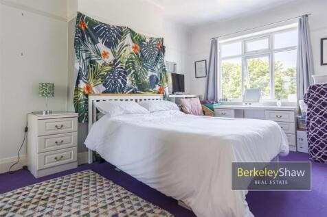 Moorland Avenue, Crosby