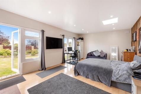 NORTH VIEW 23 (20).jpg