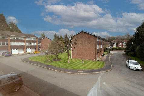 Communal Grounds