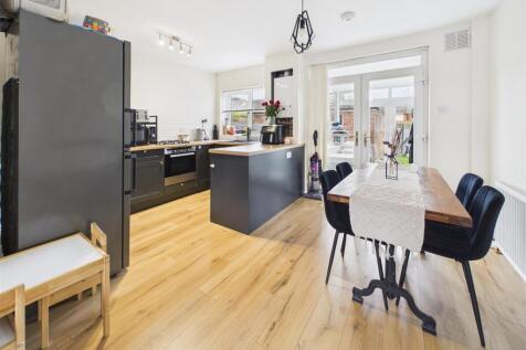 Open Plan Lounge Kitchen Dining Room