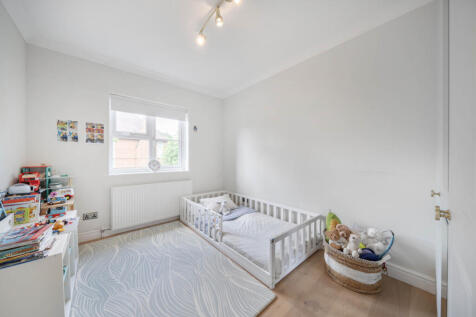 1301564-16-683d83...