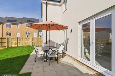 EWEMOVE SOUTH MOLTON - WAIN HOMES - STAGED IMAGE
