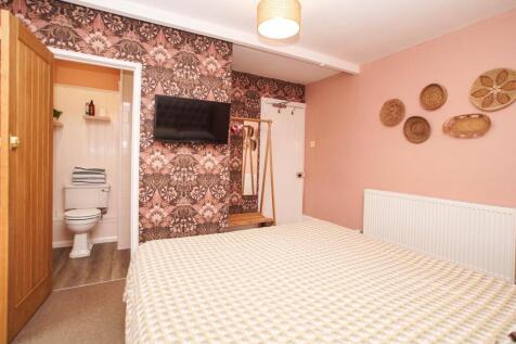 Bedroom 2 & En-Suite