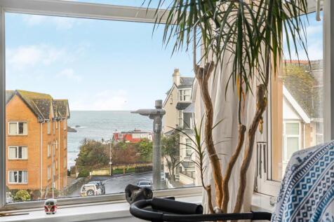 Flat 1