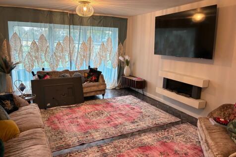 22A Villiers Crescent, Eccleston, St Helens, WA10 5HW