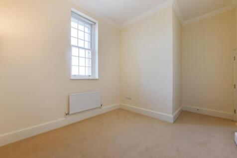 Gladstone House, Horton Crescent, Epsom - KT19 8BW