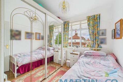 CAM01870G0-PR0161...