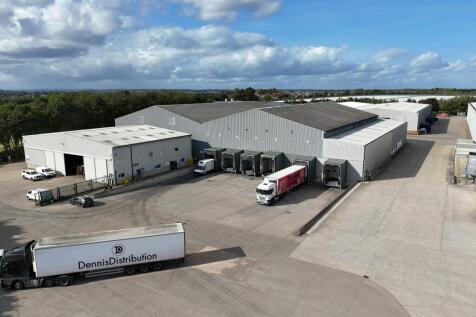 Light Industrial to rent in garforth